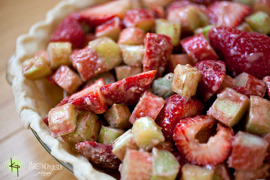 strawberry rhubarb pie strawberry rhubarb pie