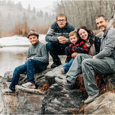 Lauren, Garrick, Quinn + Burke :: Snowy Missoula family photos ...